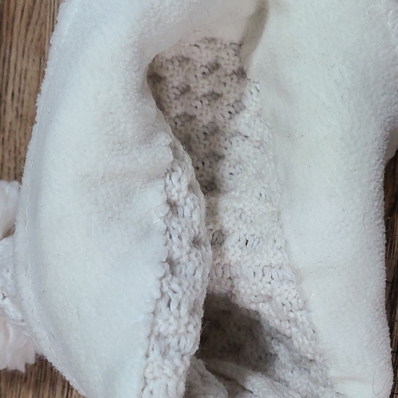 Toque - Picture 3 of 7